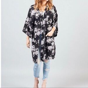 SPIRITUAL Gangster Maya Superbloom Wrap Kimono Robe Floral Black One Size